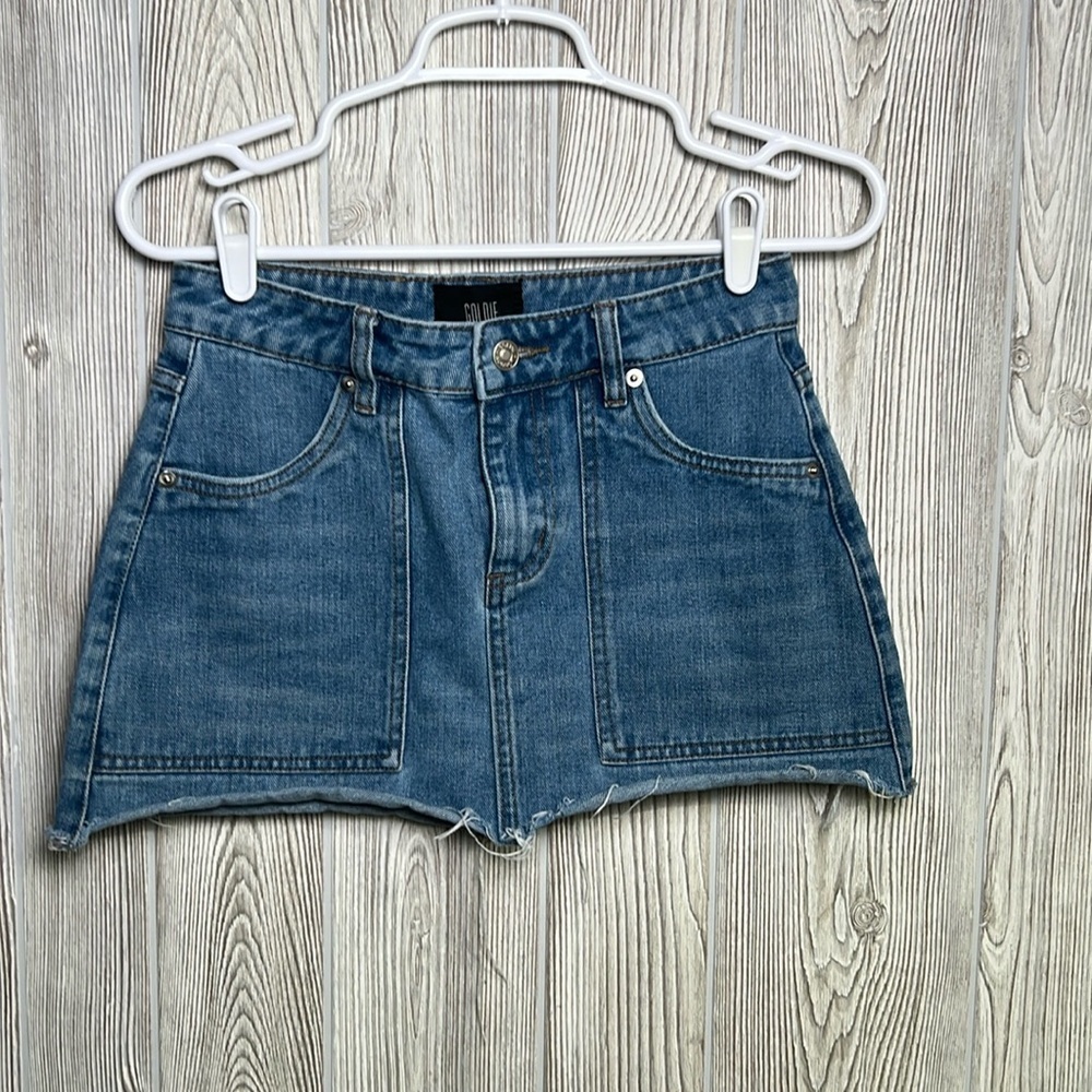 Women’s Goldie Denim Mini Shirt Size  Small